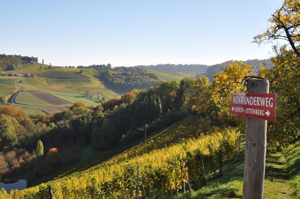 Weingut Koegl Bed and Breakfast Ratsch an der Weinstraße Buitenkant foto